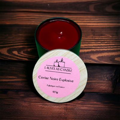 Bougie coulée cerise noire explosive, 125 g