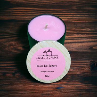 Bougie coulée fleurs de sakura, 125 g